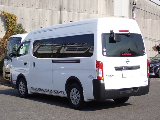 NISSAN NV 350 CARAVAN