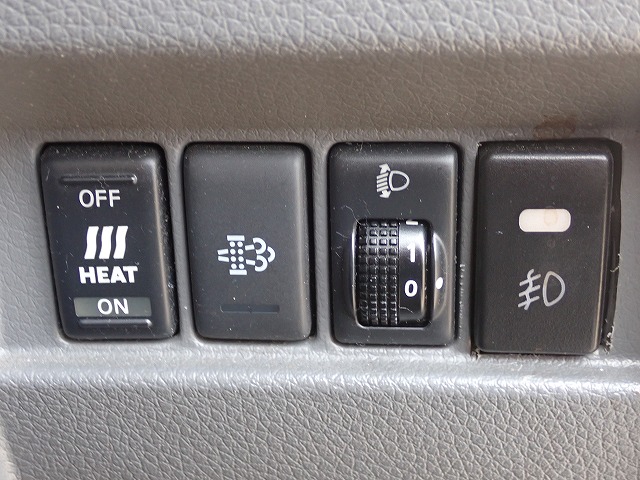 NISSAN NV 350 CARAVAN