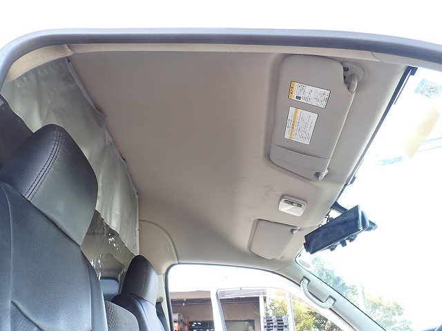 NISSAN NV 350 CARAVAN