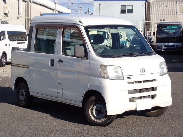 DAIHATSU Hijet Cargo
