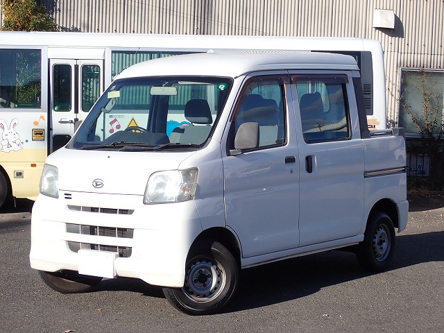 DAIHATSU Hijet Cargo