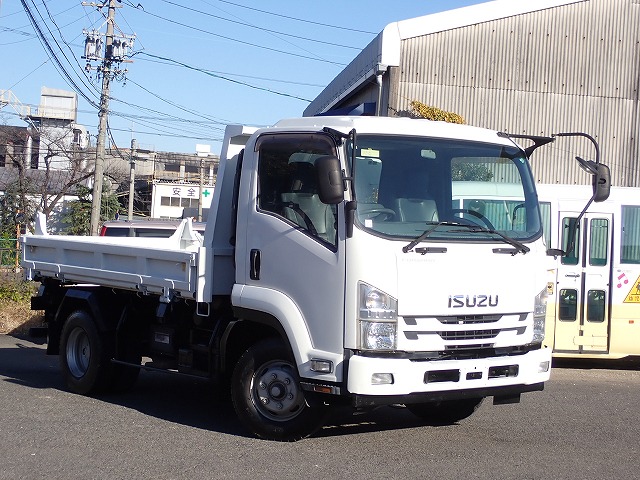 ISUZU Forward
