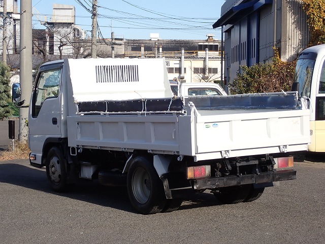 ISUZU Elf Truck