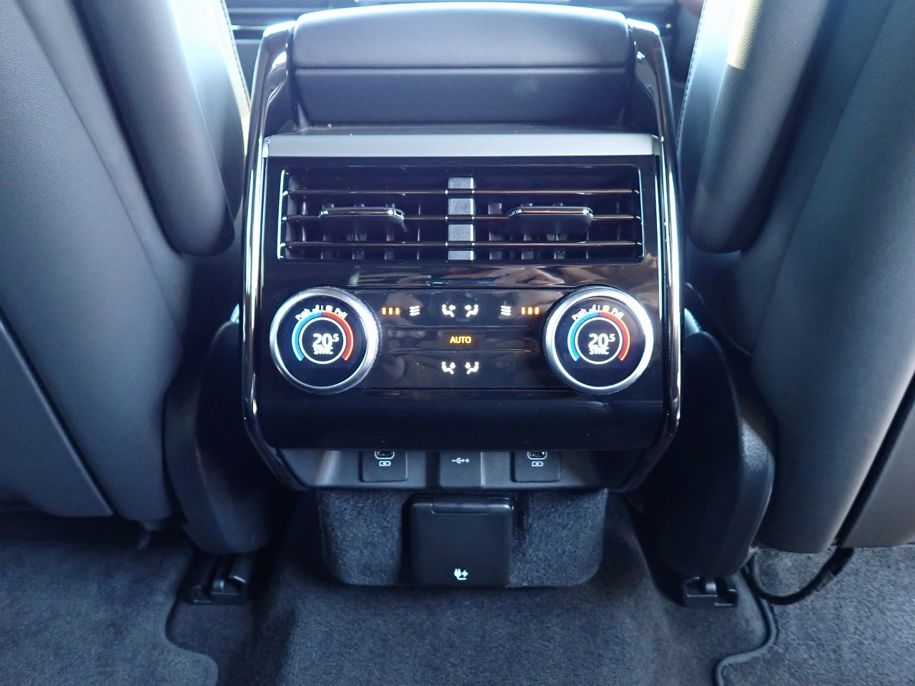 LAND ROVER RANGE ROVER SPORTS