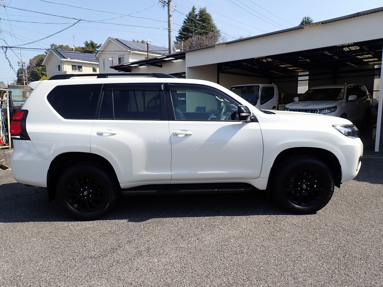 TOYOTA Land Cruiser Prado