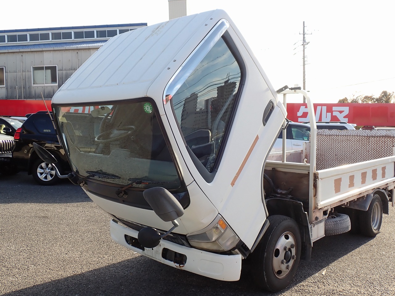 MITSUBISHI Canter