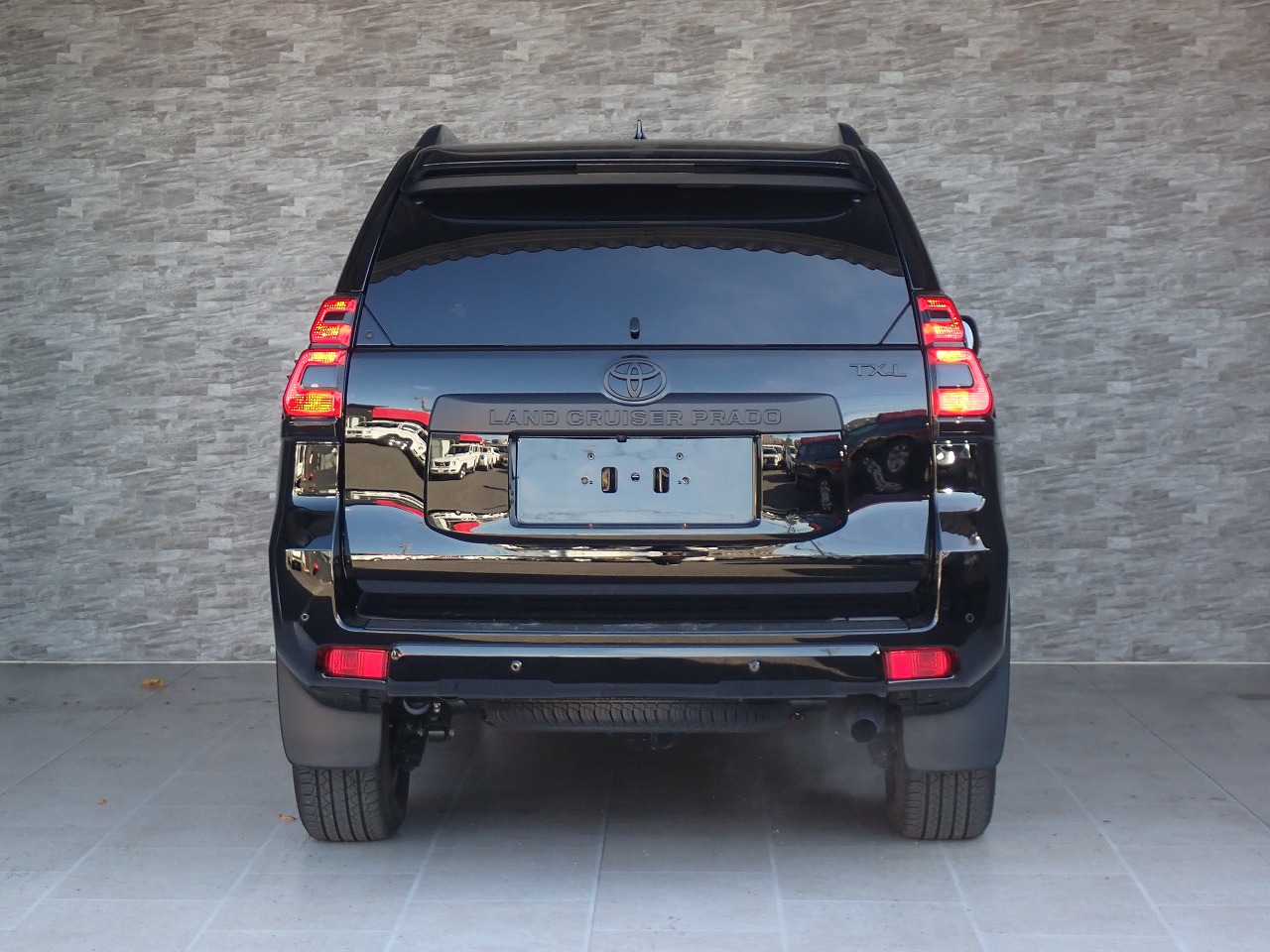 TOYOTA Land Cruiser Prado