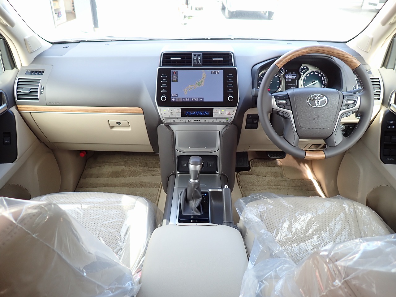 TOYOTA Land Cruiser Prado