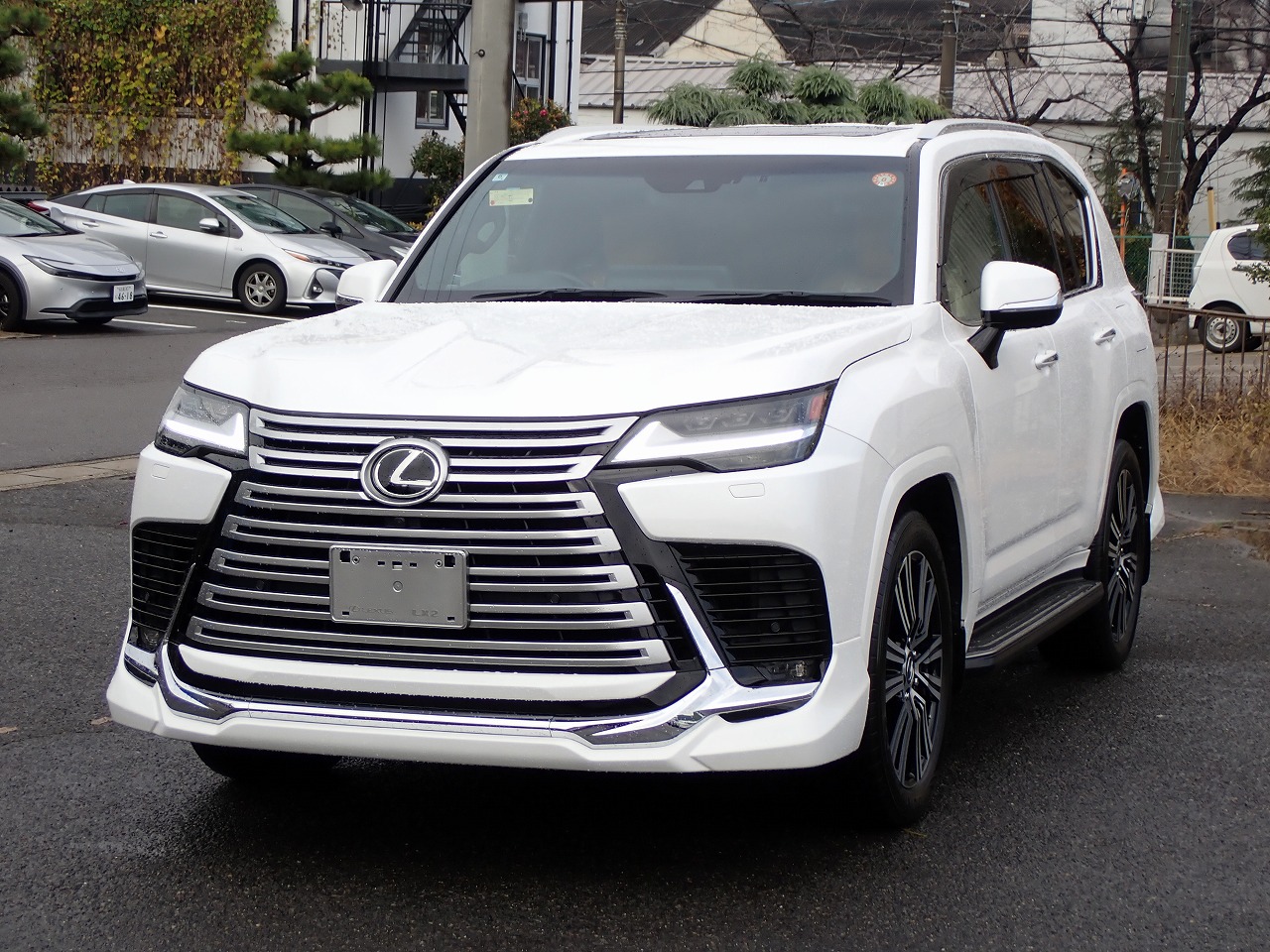 LEXUS LX