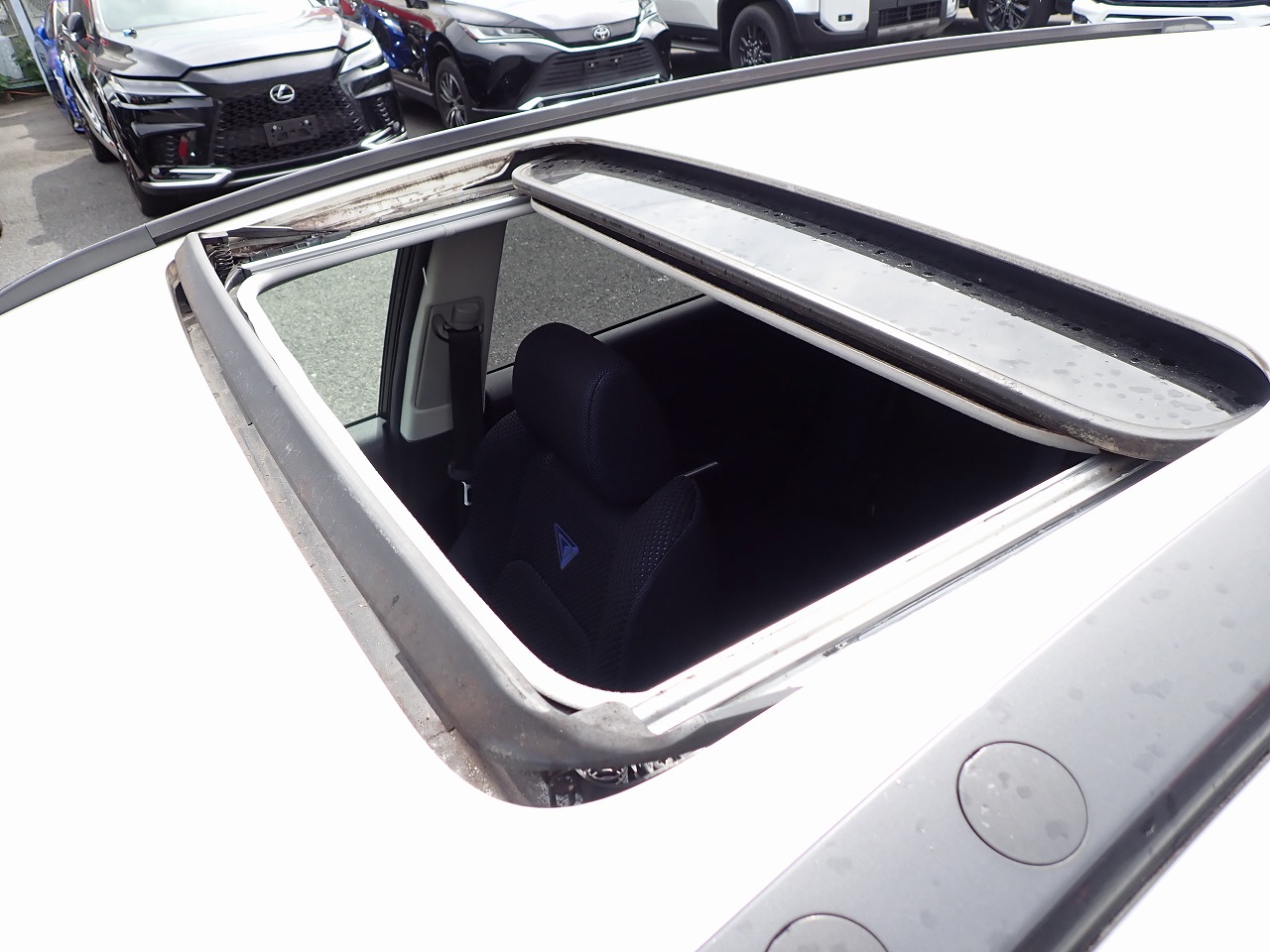 TOYOTA Caldina
