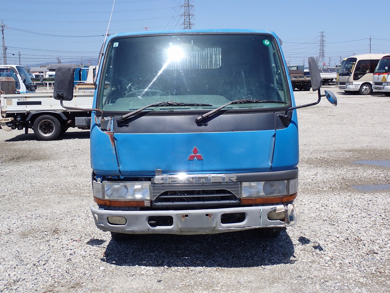 MITSUBISHI Canter