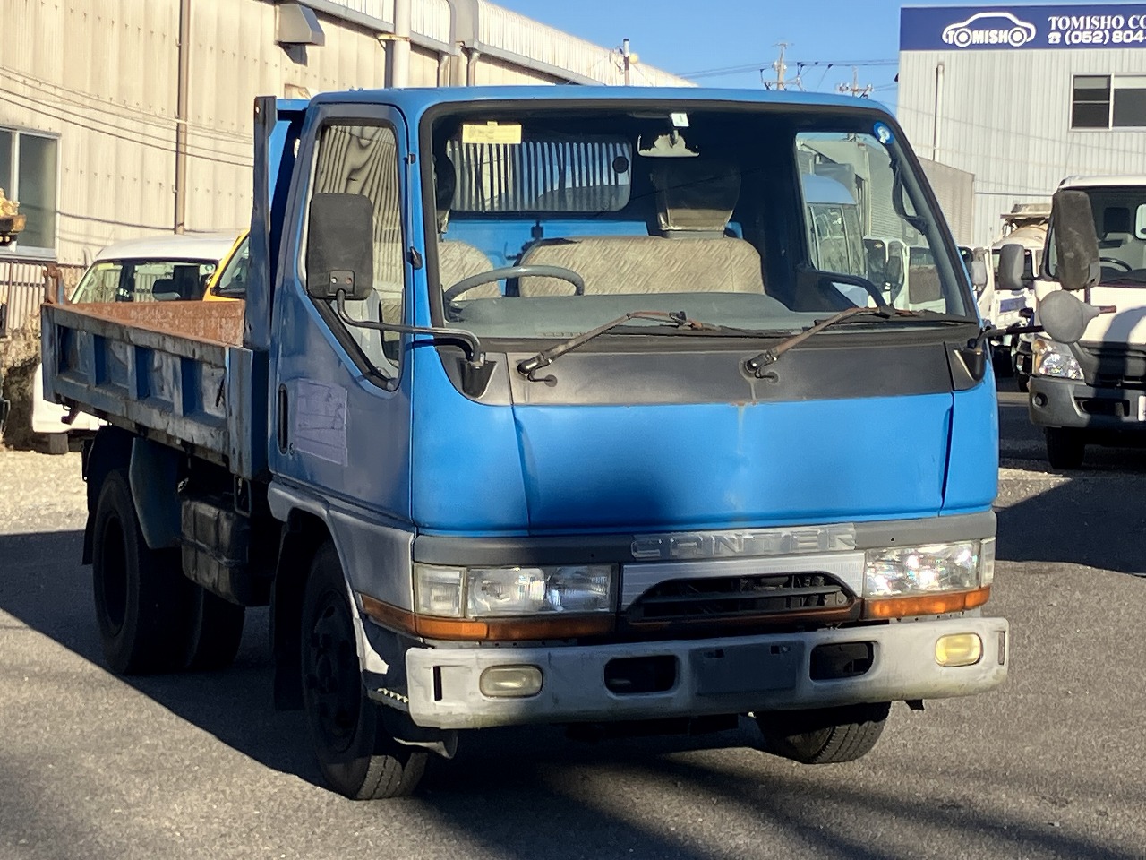 MITSUBISHI Canter