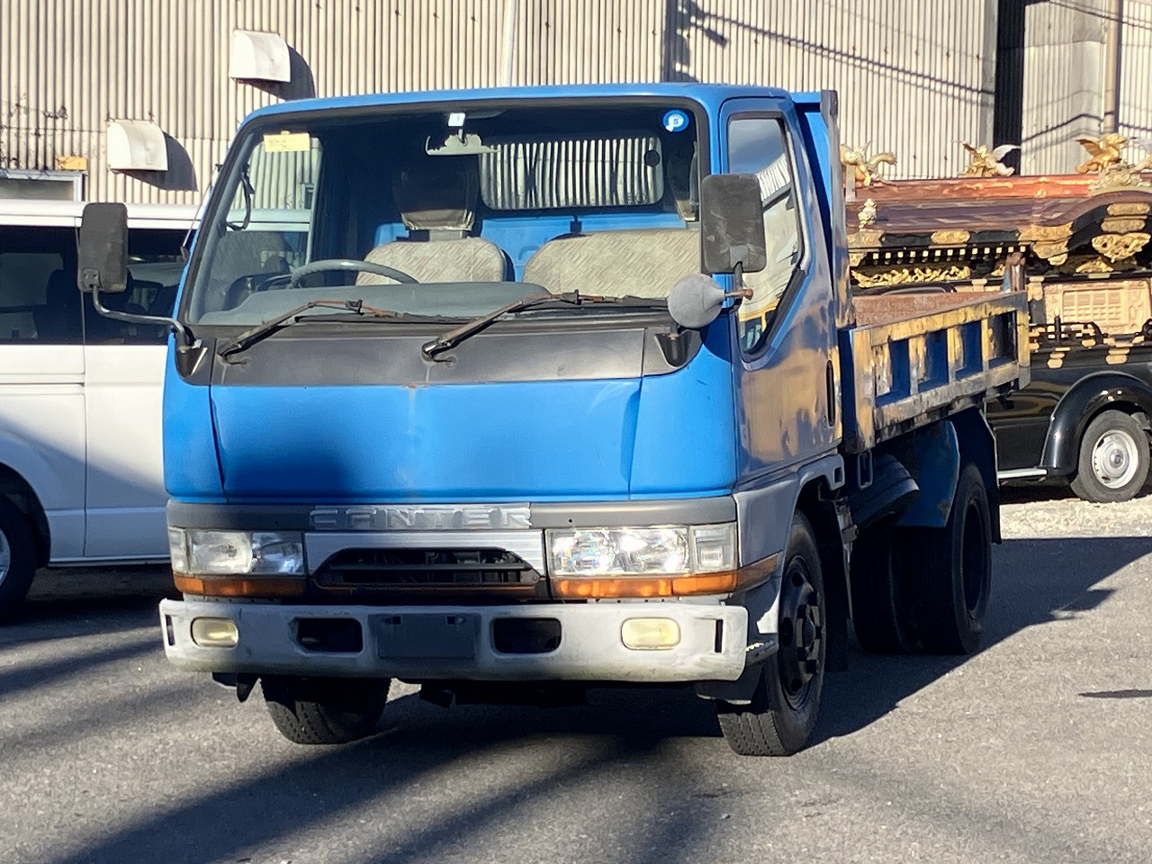 MITSUBISHI Canter