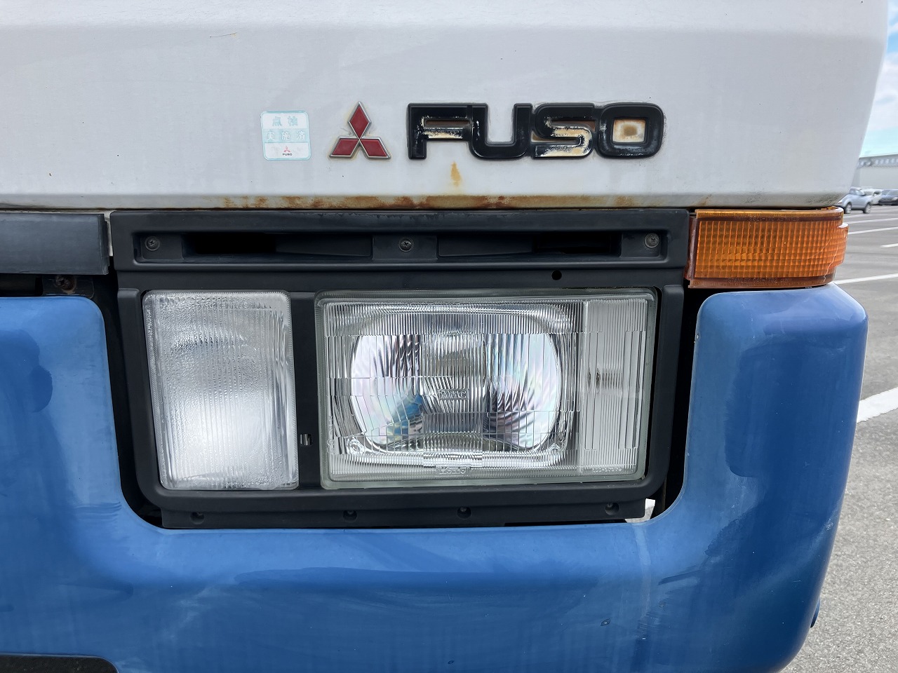 MITSUBISHI Rosa