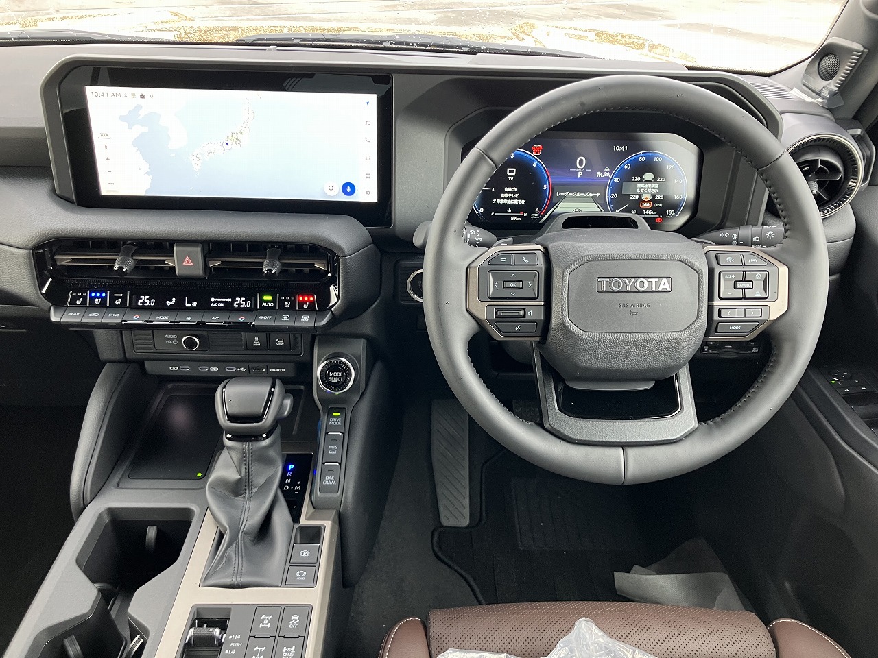 TOYOTA Land Cruiser 250