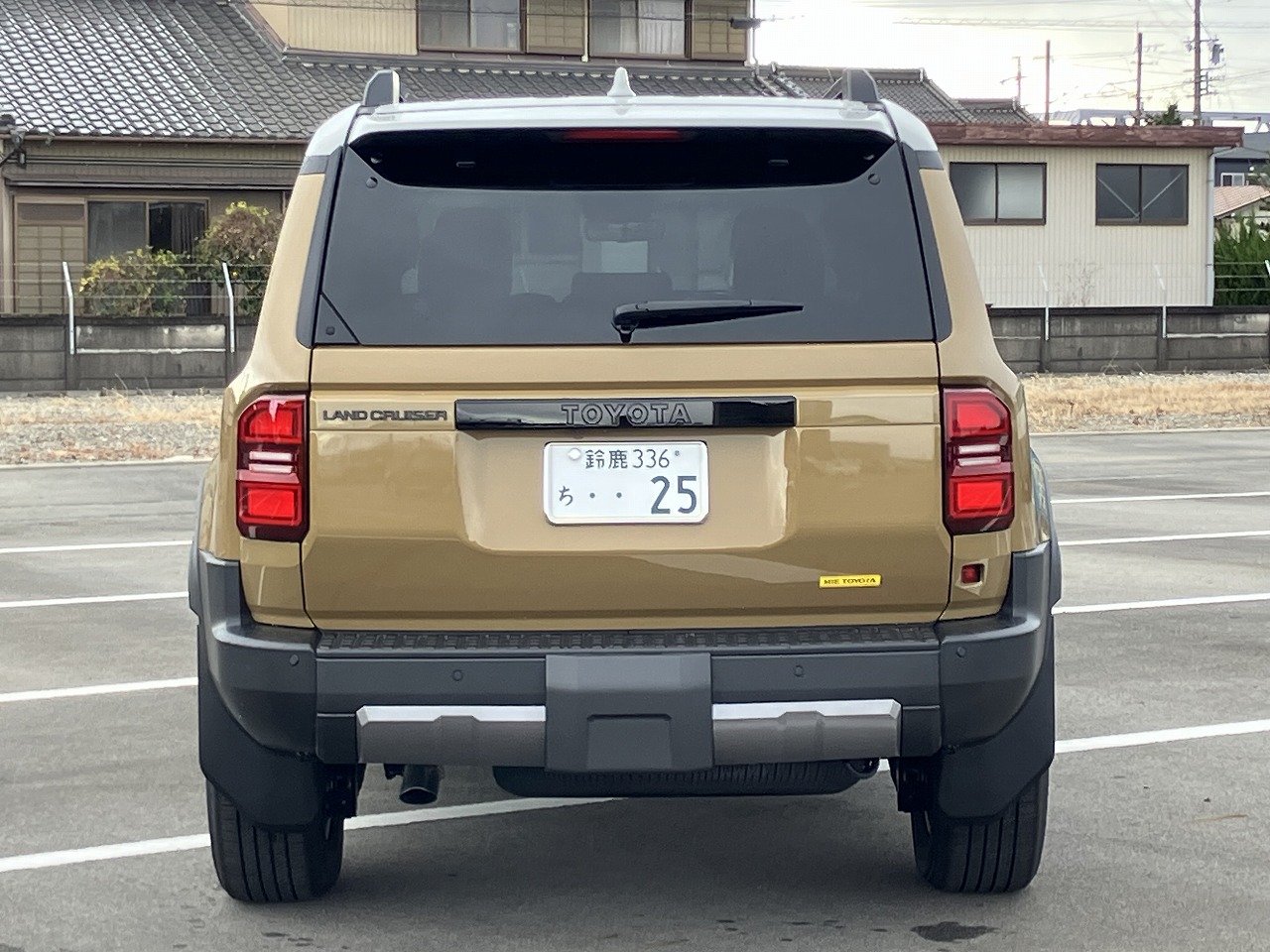 TOYOTA Land Cruiser 250