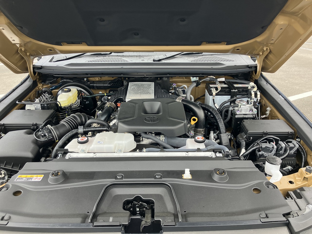 TOYOTA Land Cruiser 250