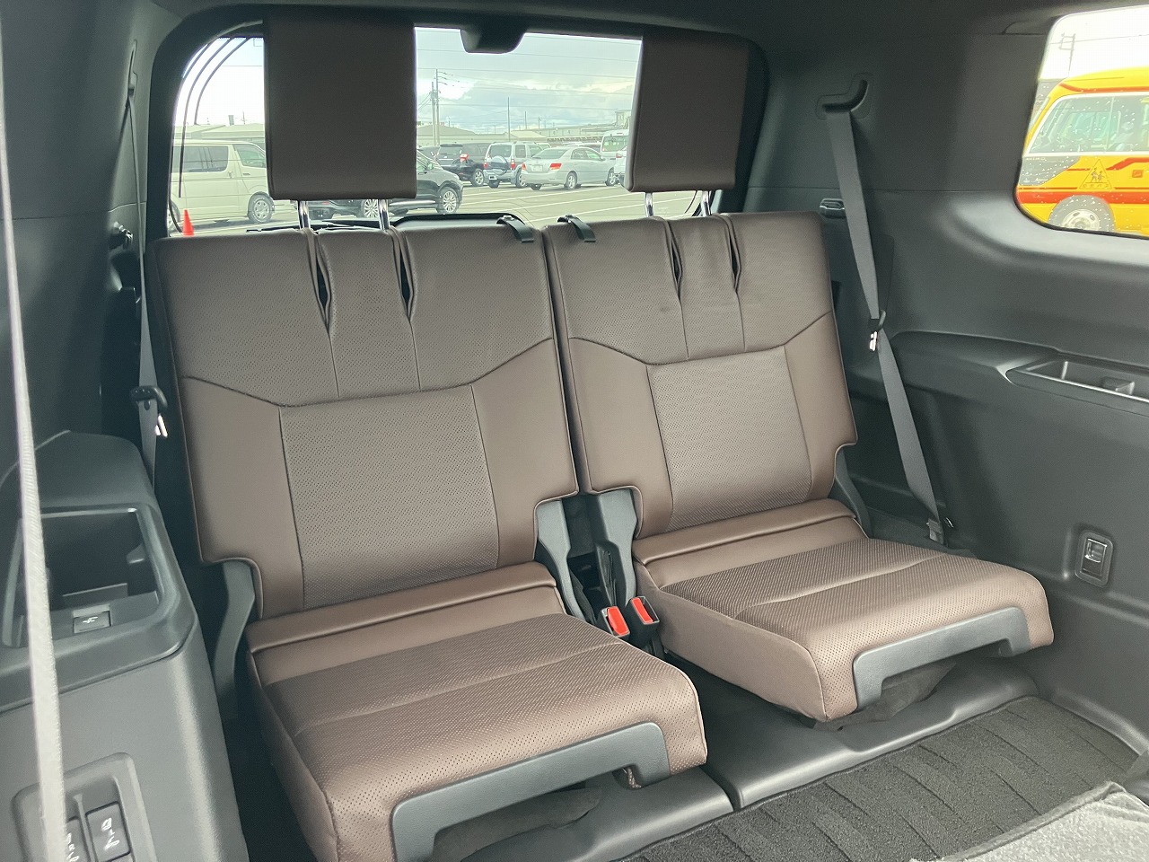 TOYOTA Land Cruiser 250