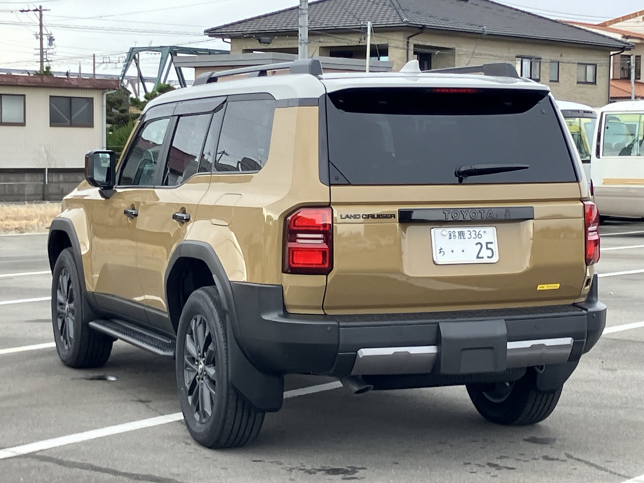 TOYOTA Land Cruiser 250