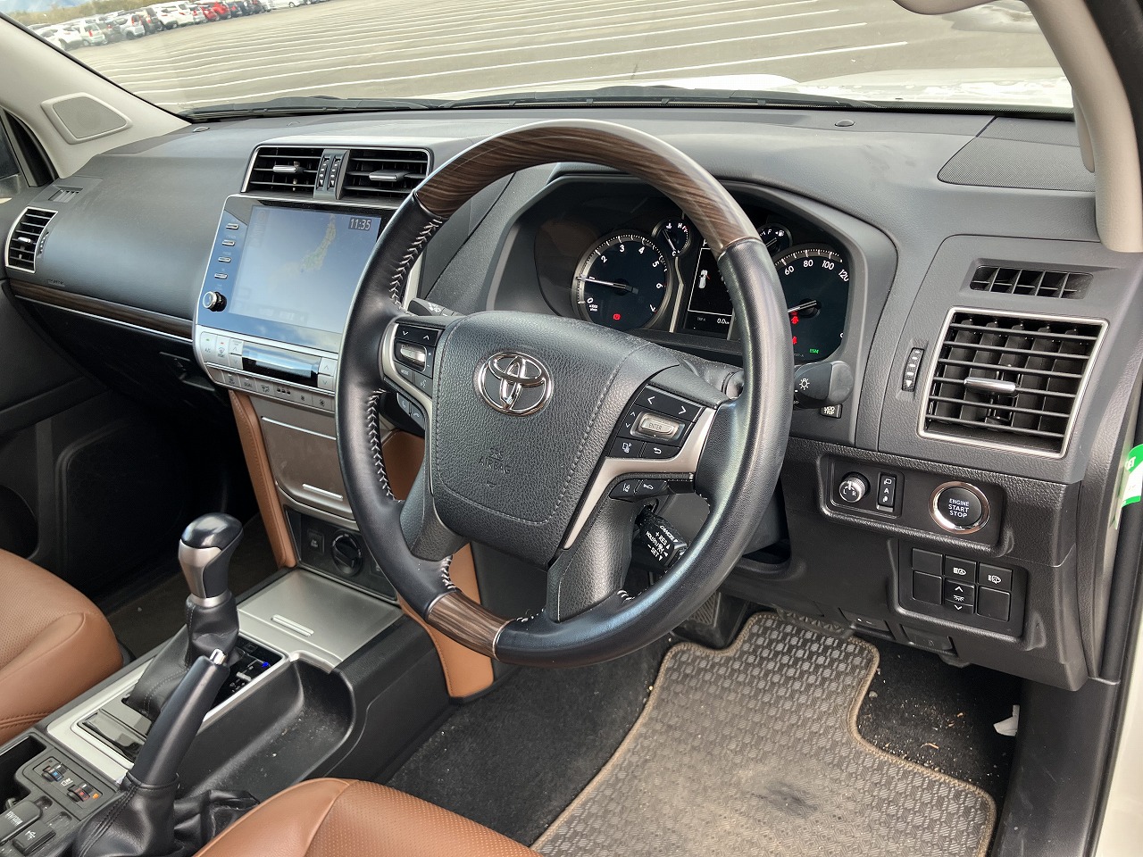 TOYOTA Land Cruiser Prado