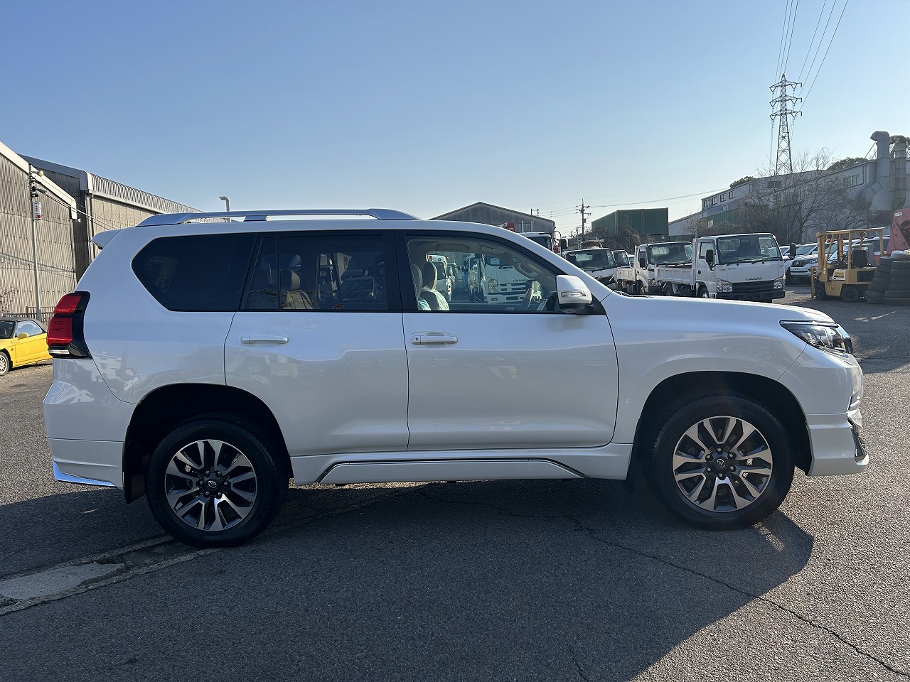 TOYOTA Land Cruiser Prado