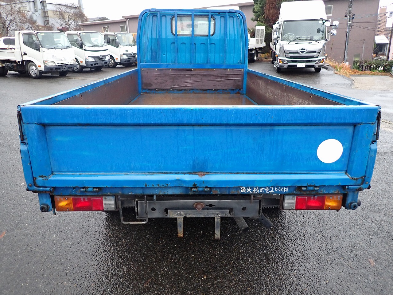 MITSUBISHI Canter