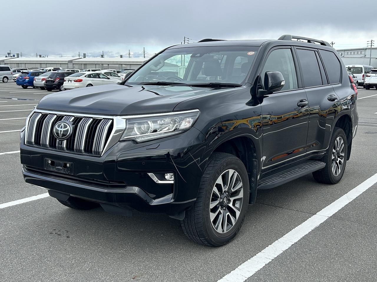 TOYOTA Land Cruiser Prado