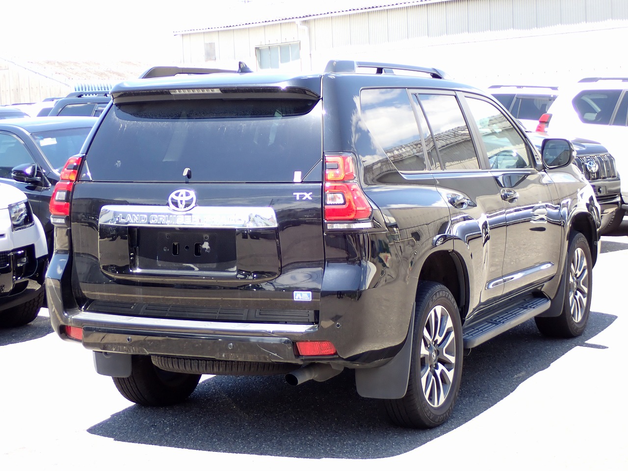 TOYOTA Land Cruiser Prado