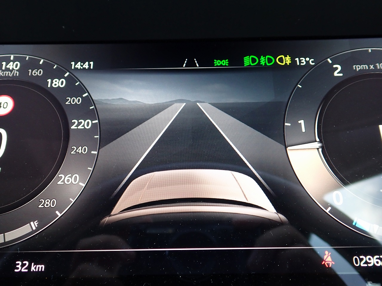 LAND ROVER RANGE ROVER