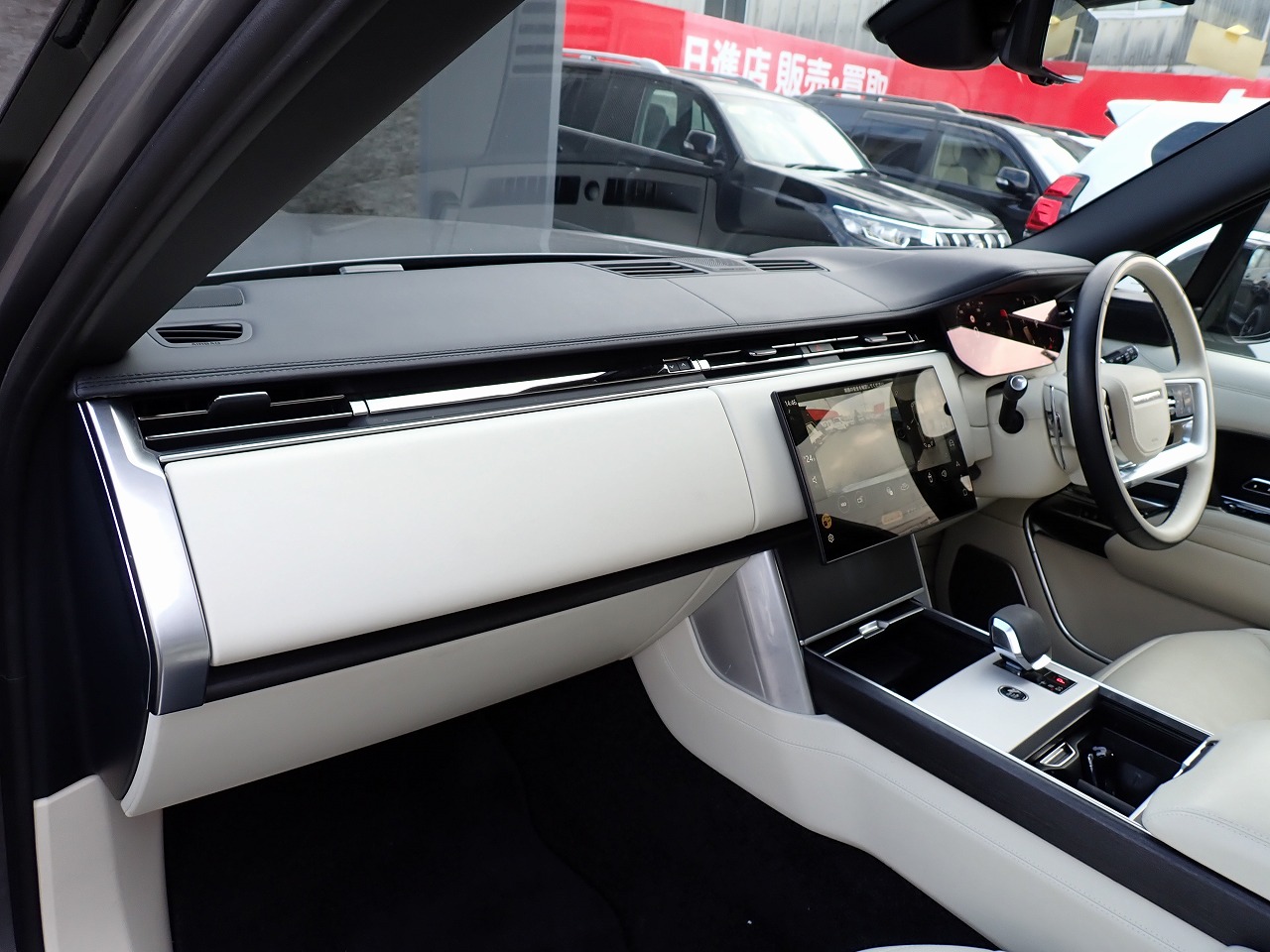 LAND ROVER RANGE ROVER