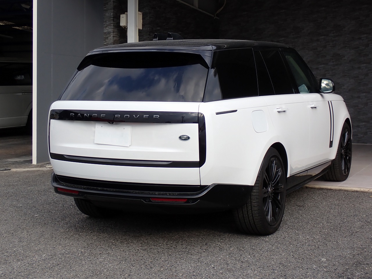 LAND ROVER RANGE ROVER