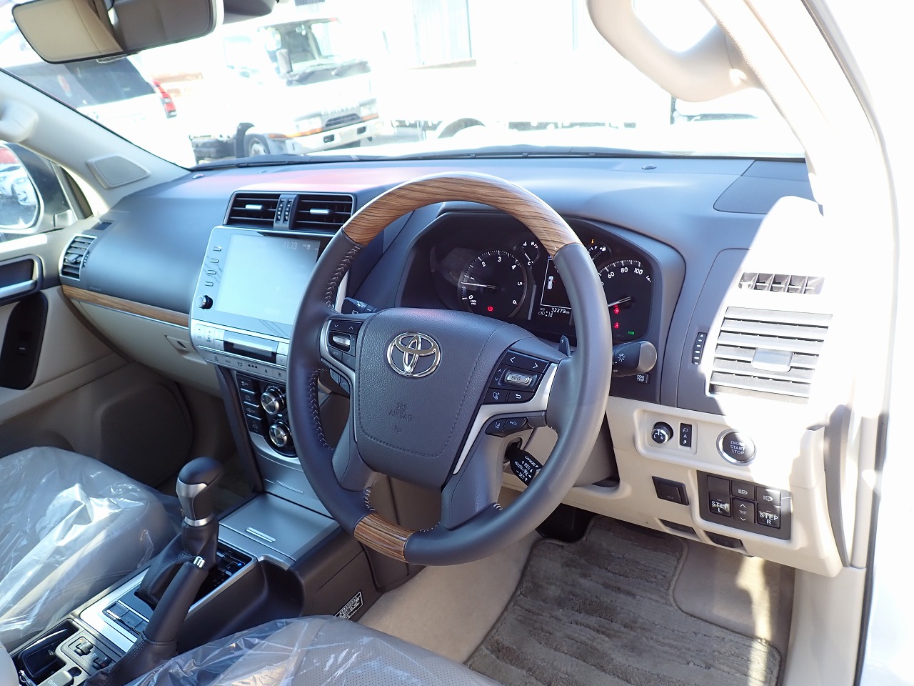 TOYOTA Land Cruiser Prado