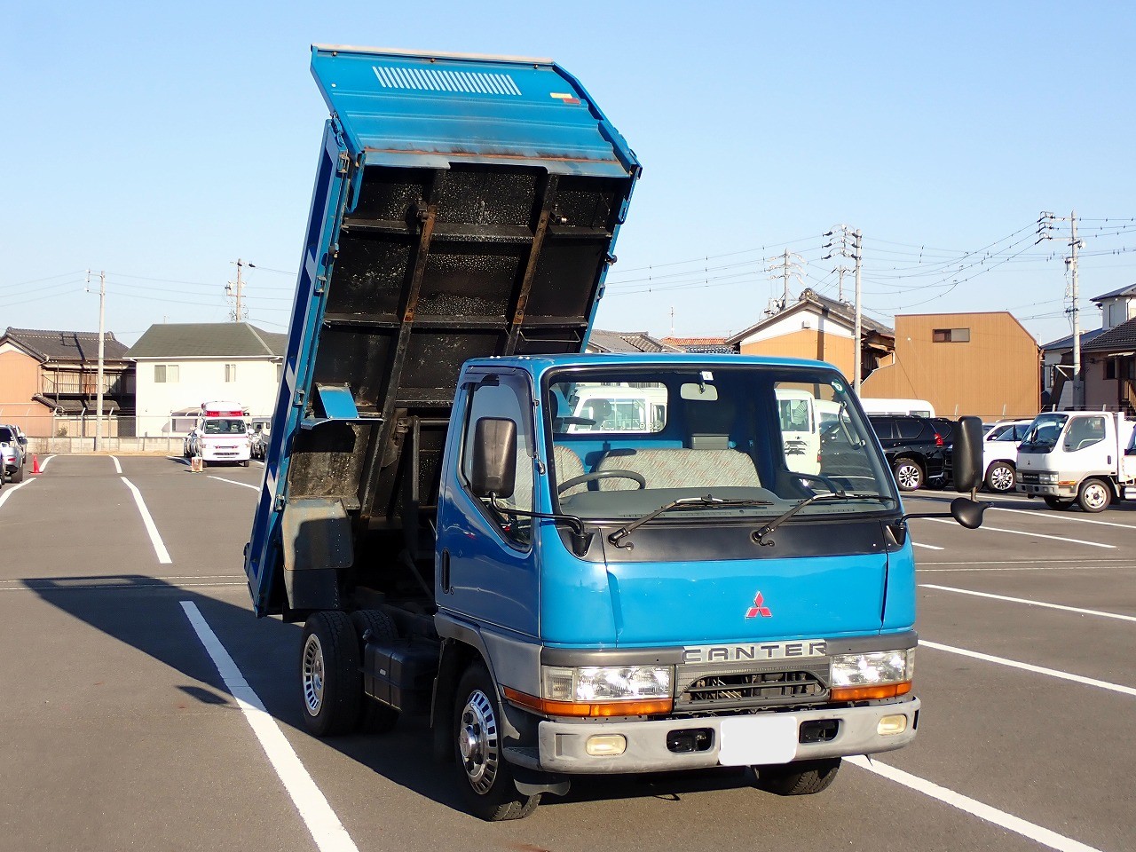 MITSUBISHI Canter
