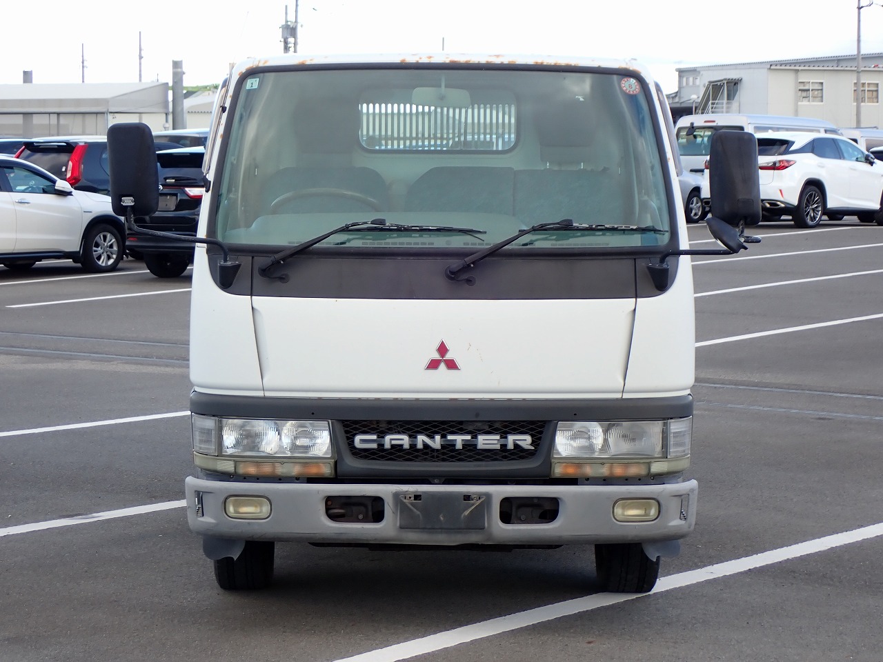 MITSUBISHI Canter