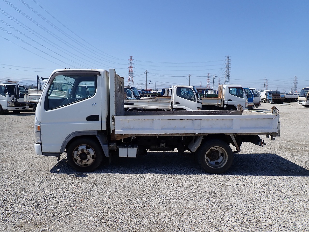 MITSUBISHI Canter