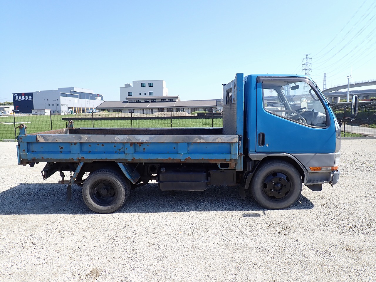 MITSUBISHI Canter