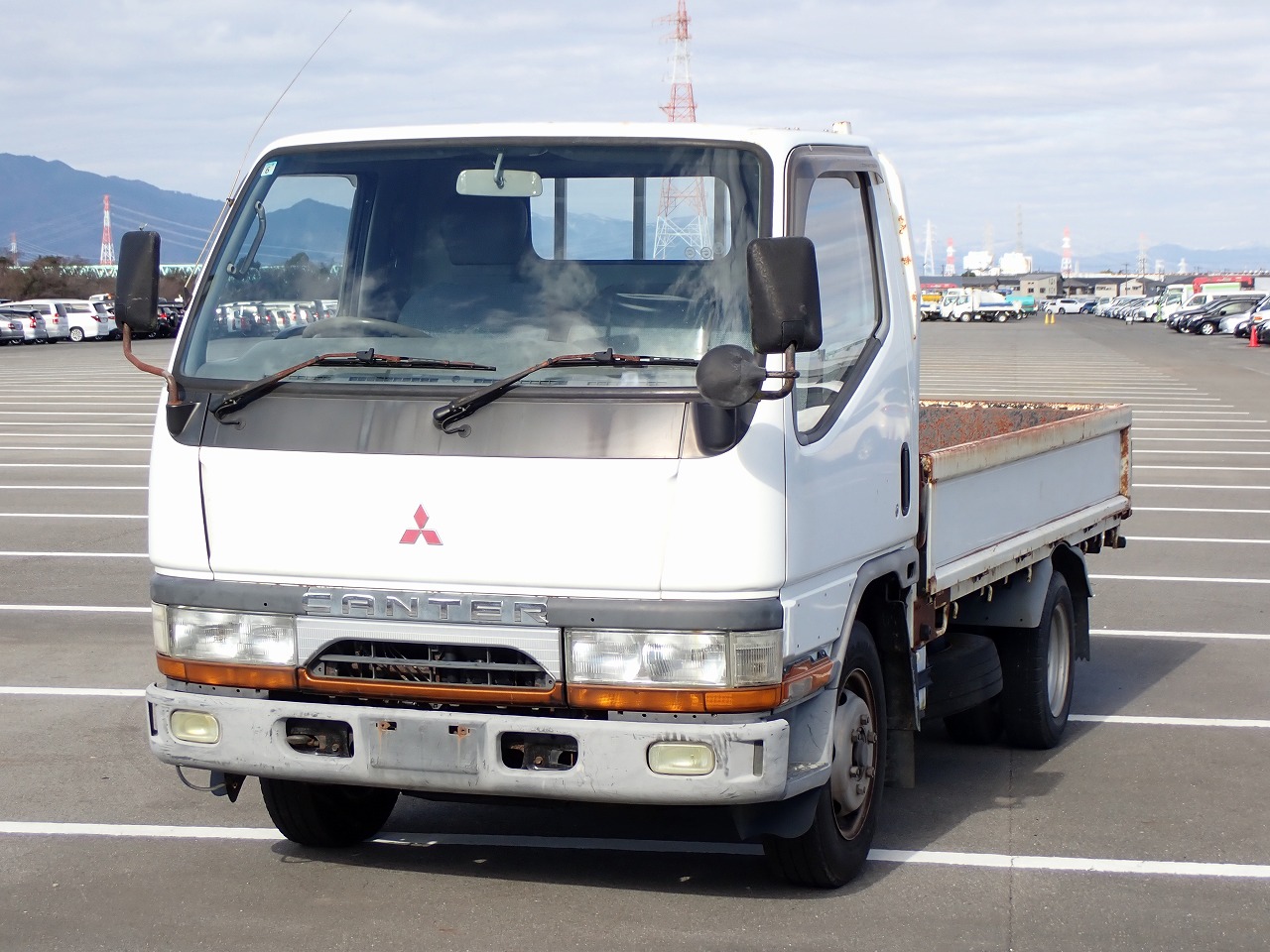 MITSUBISHI Canter