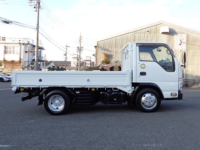 ISUZU Elf Truck