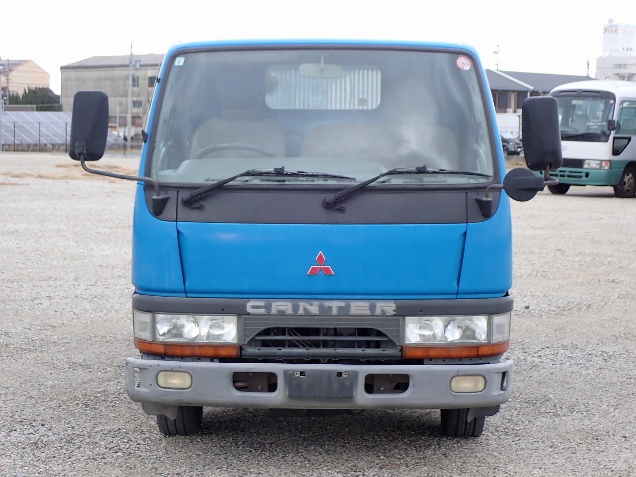 MITSUBISHI Canter