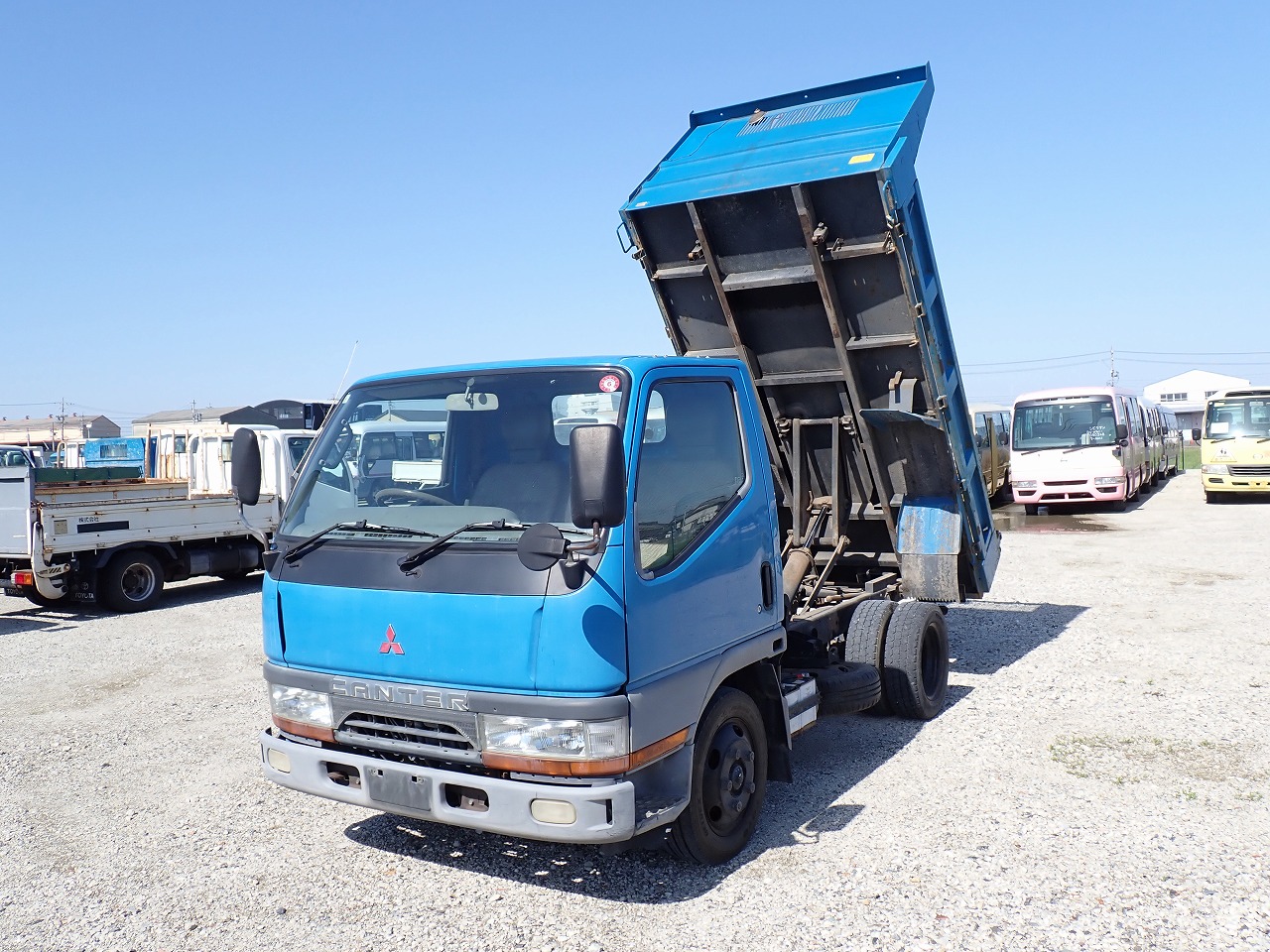 MITSUBISHI Canter
