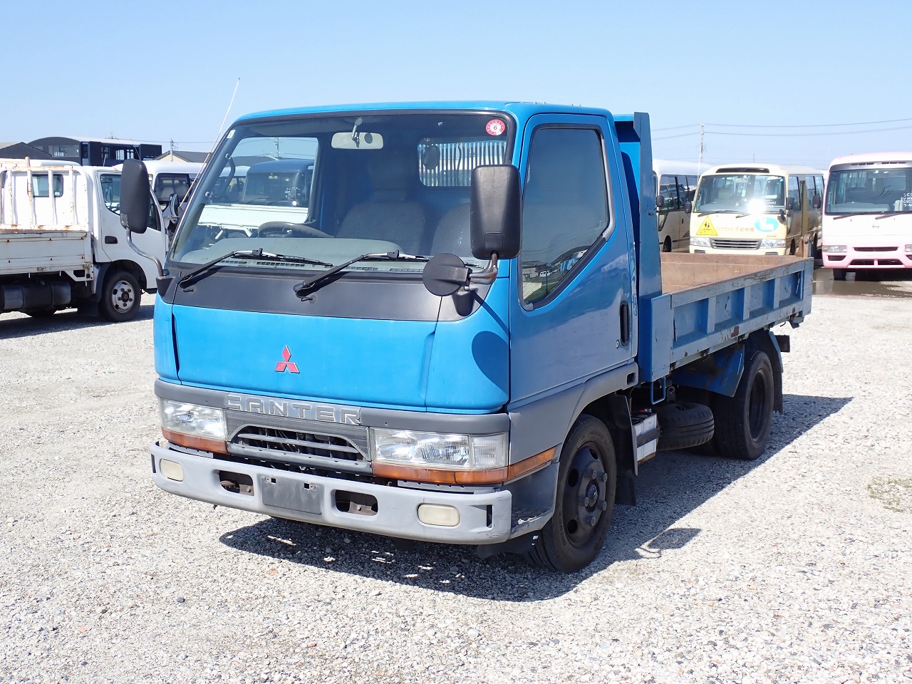 MITSUBISHI Canter