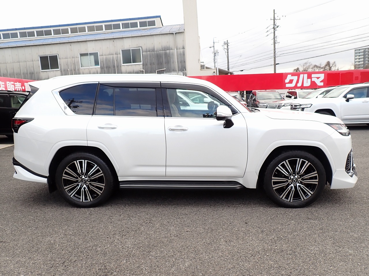 LEXUS LX