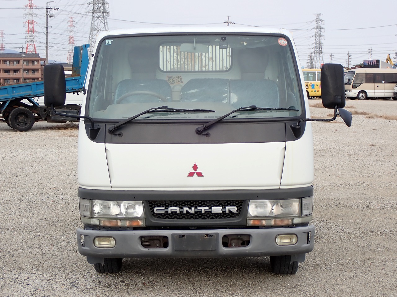 MITSUBISHI Canter