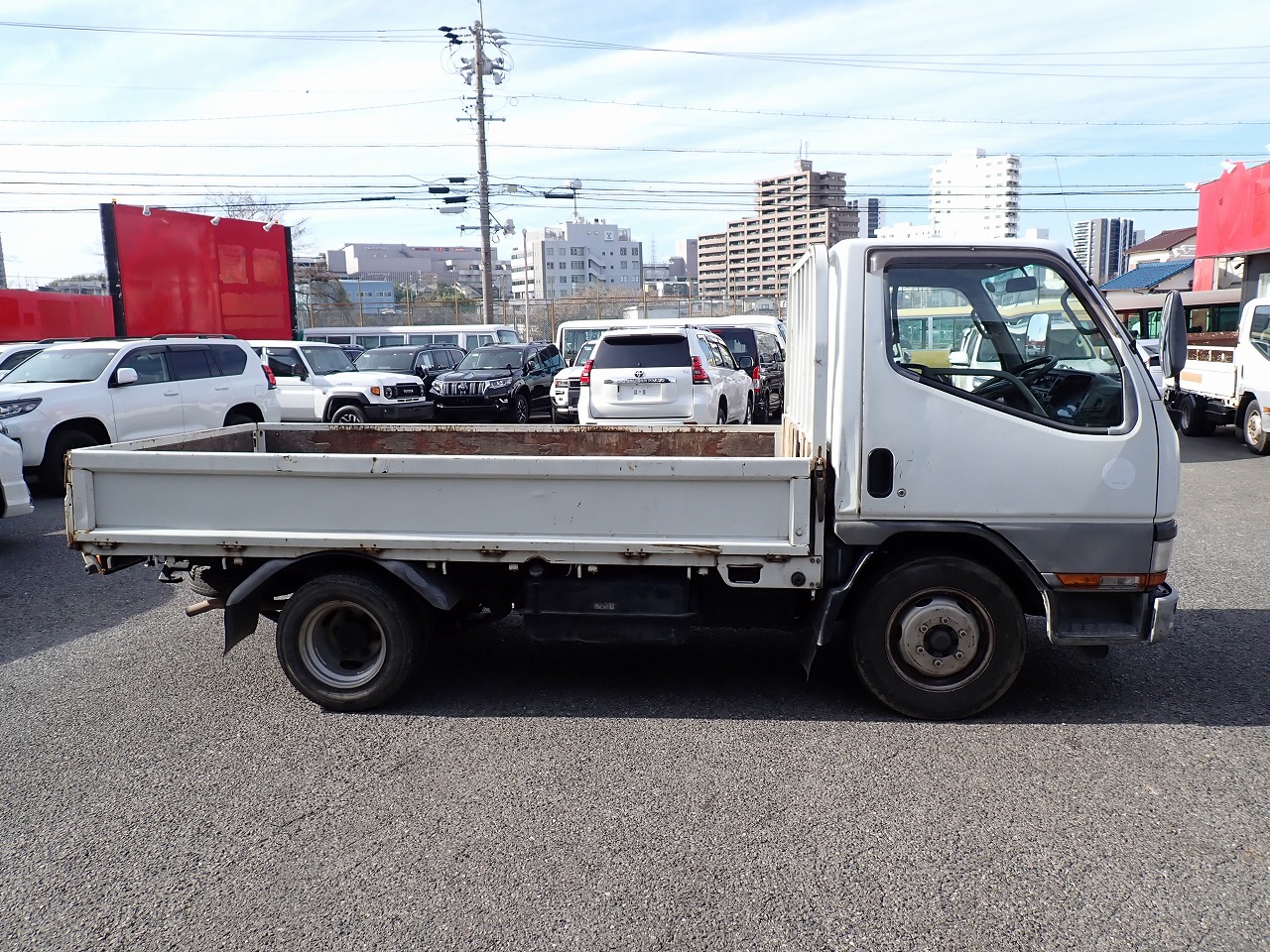 MITSUBISHI Canter