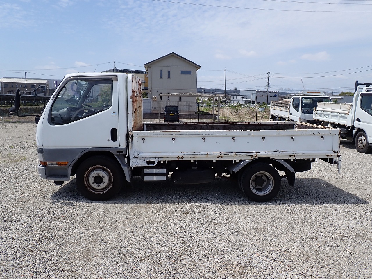 MITSUBISHI Canter