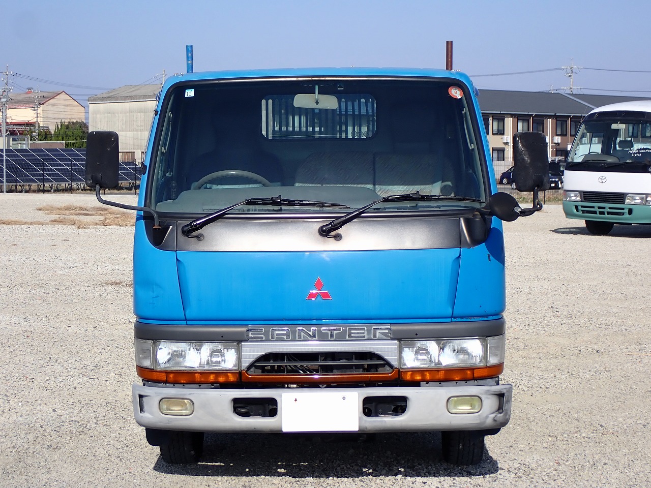 MITSUBISHI Canter