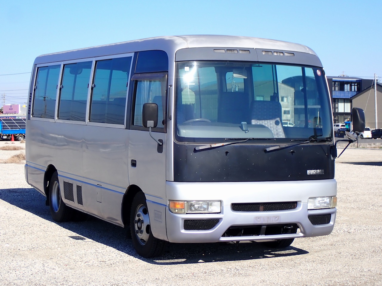 NISSAN Civilian Bus