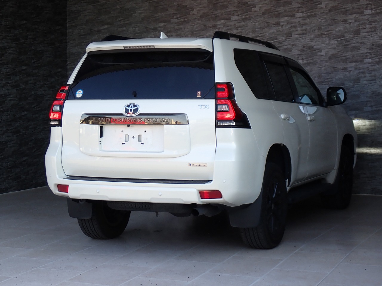 TOYOTA Land Cruiser Prado