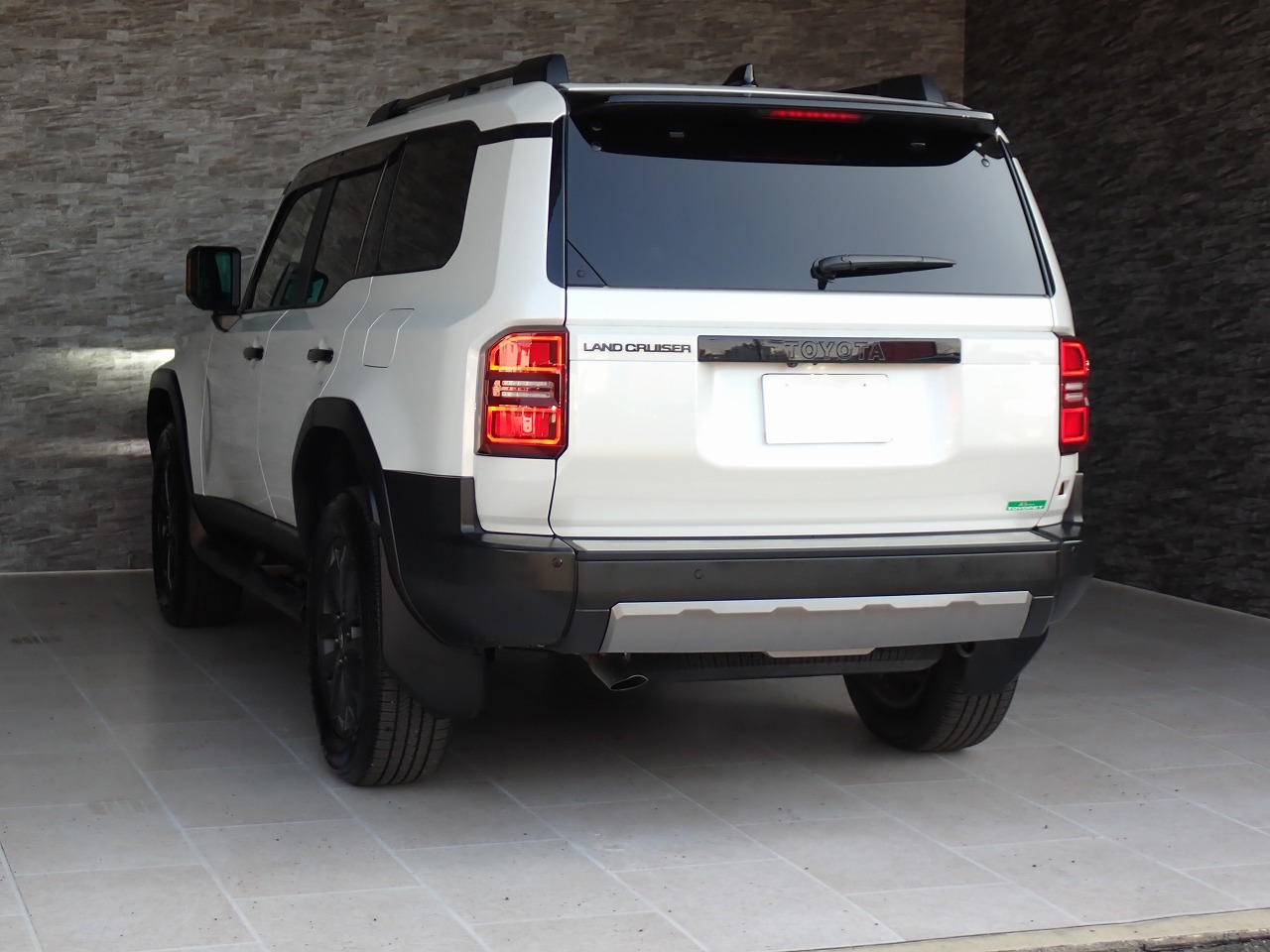 TOYOTA Land Cruiser 250