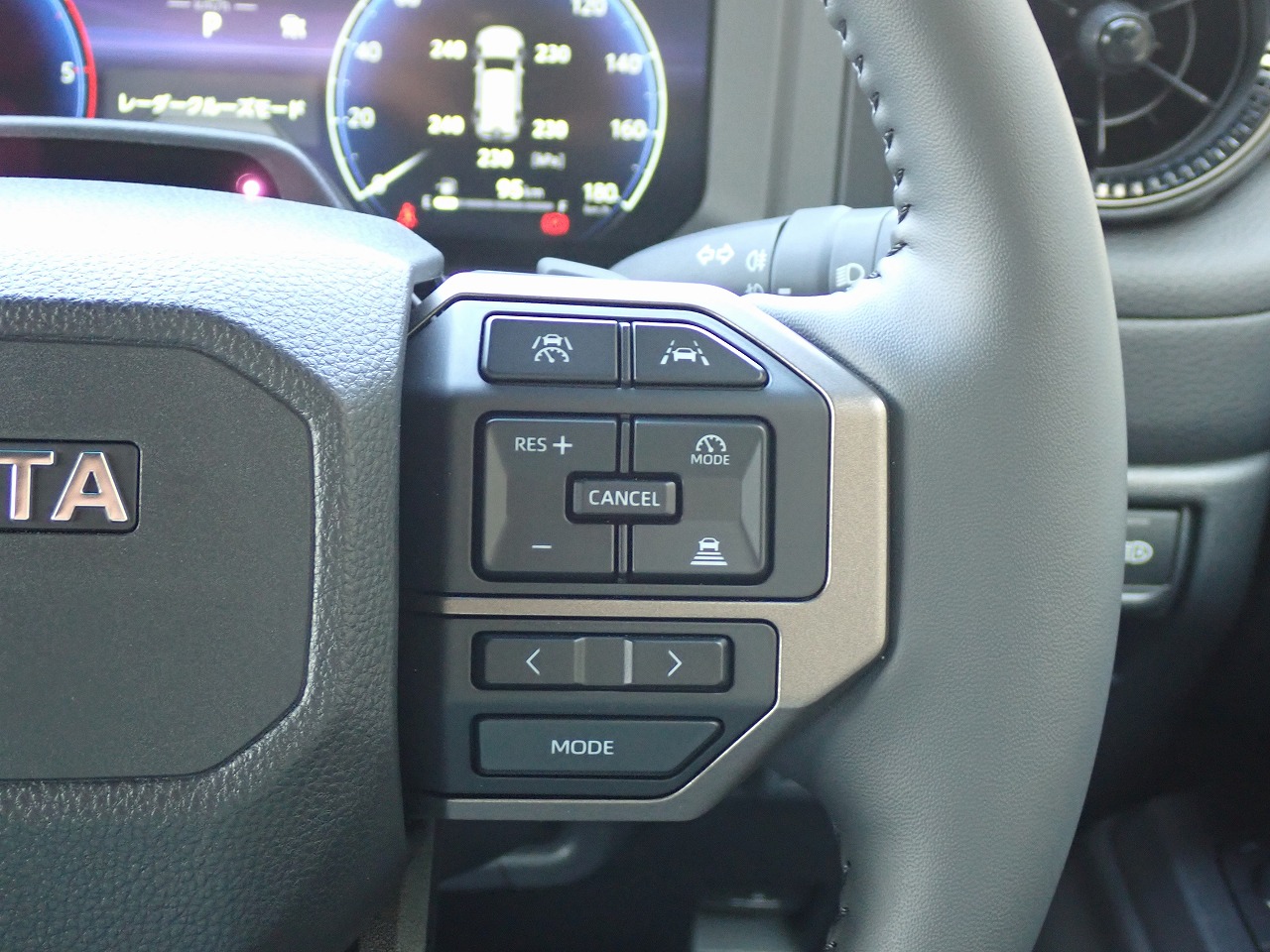 TOYOTA Land Cruiser 250